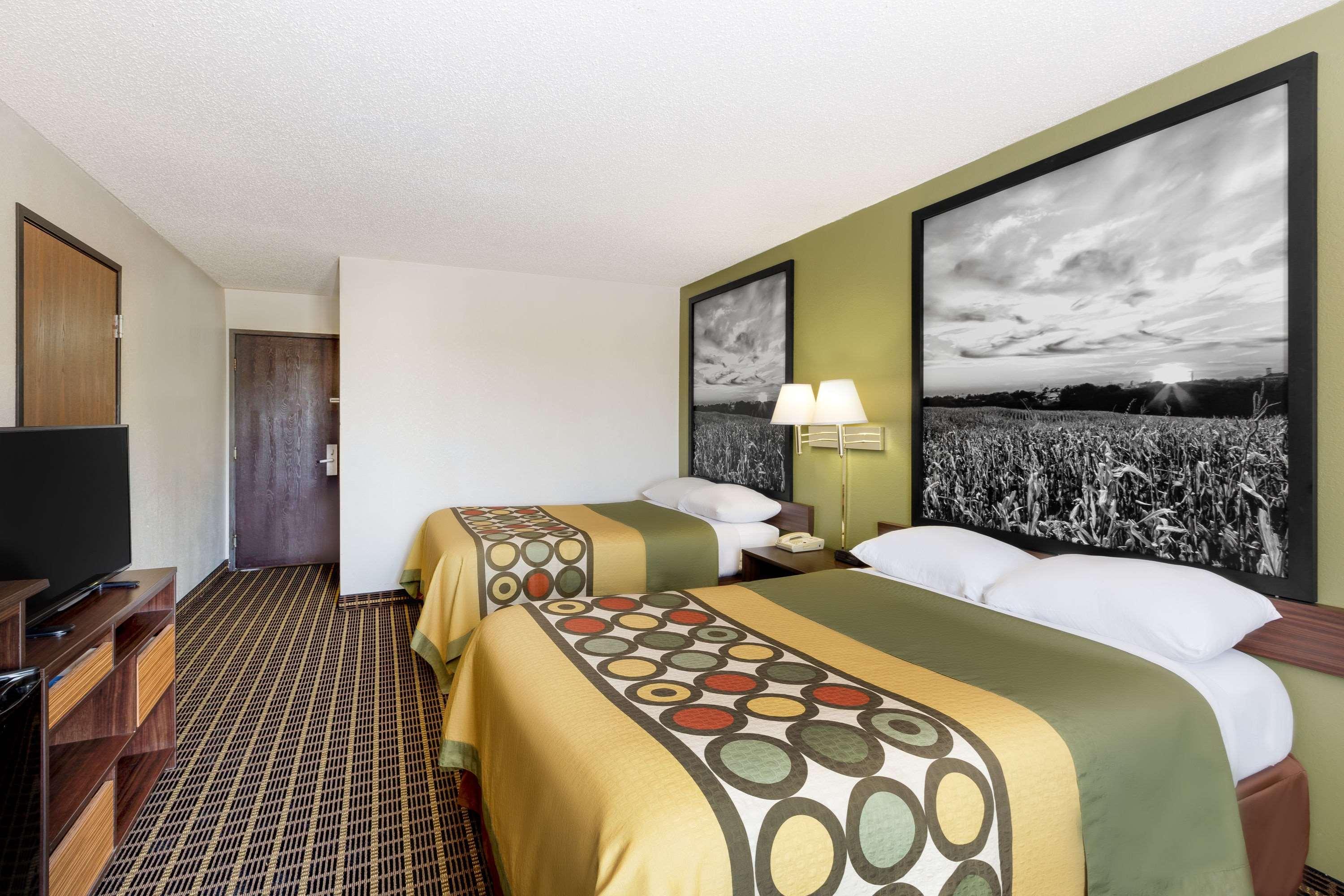 Super 8 By Wyndham Norfolk Motel Dış mekan fotoğraf