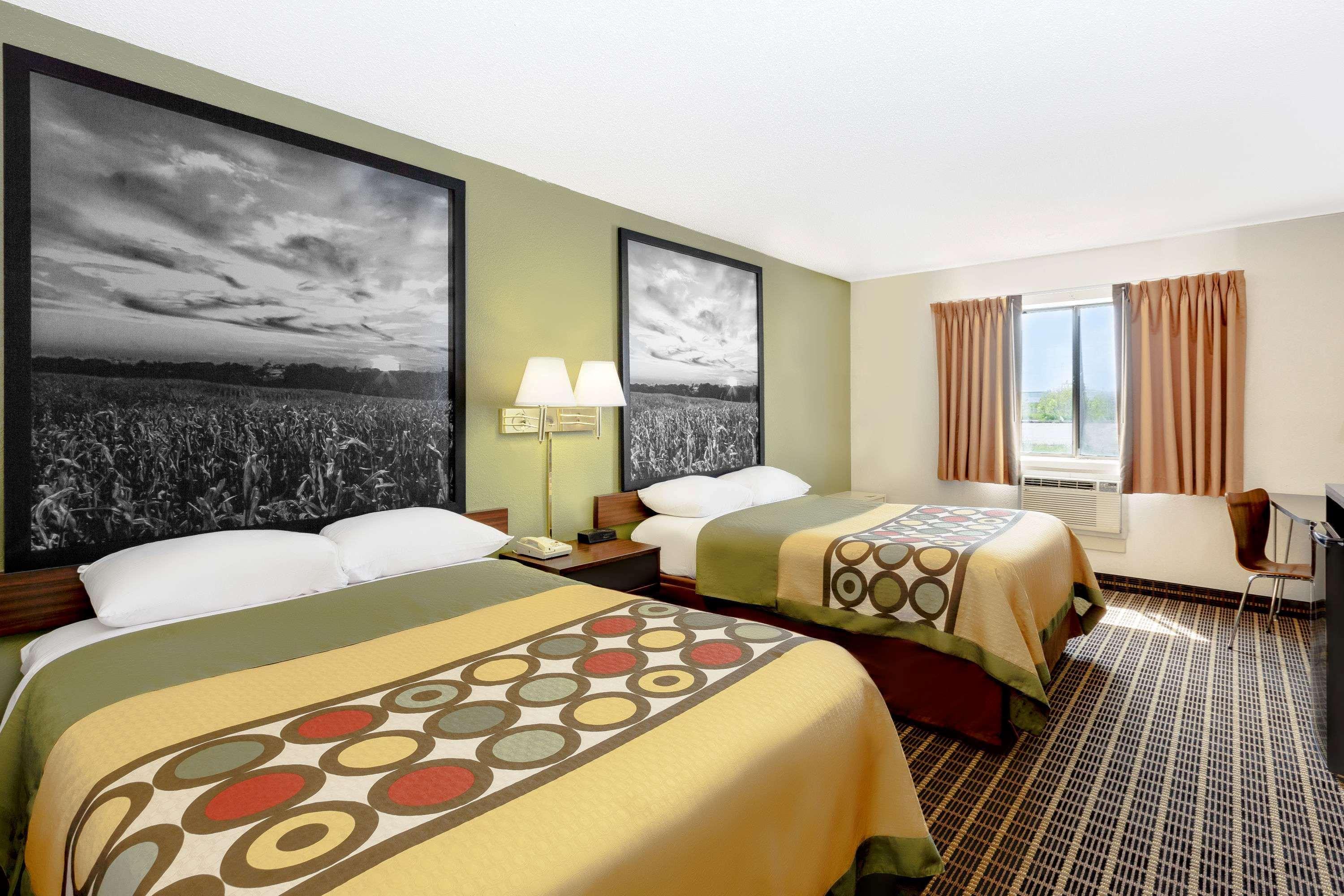 Super 8 By Wyndham Norfolk Motel Dış mekan fotoğraf