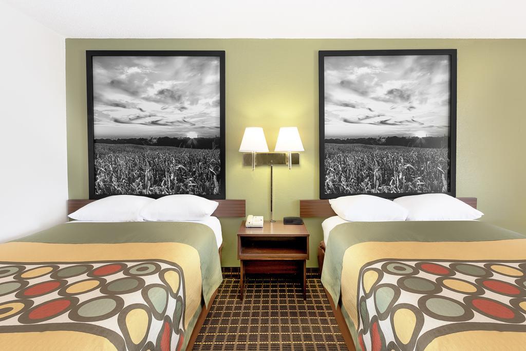 Super 8 By Wyndham Norfolk Motel Dış mekan fotoğraf