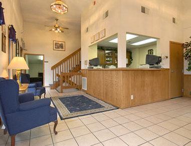 Super 8 By Wyndham Norfolk Motel Dış mekan fotoğraf